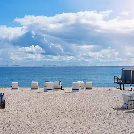 Grosses Ferienhaus Mit Sauna Und Garten 4* Sylt